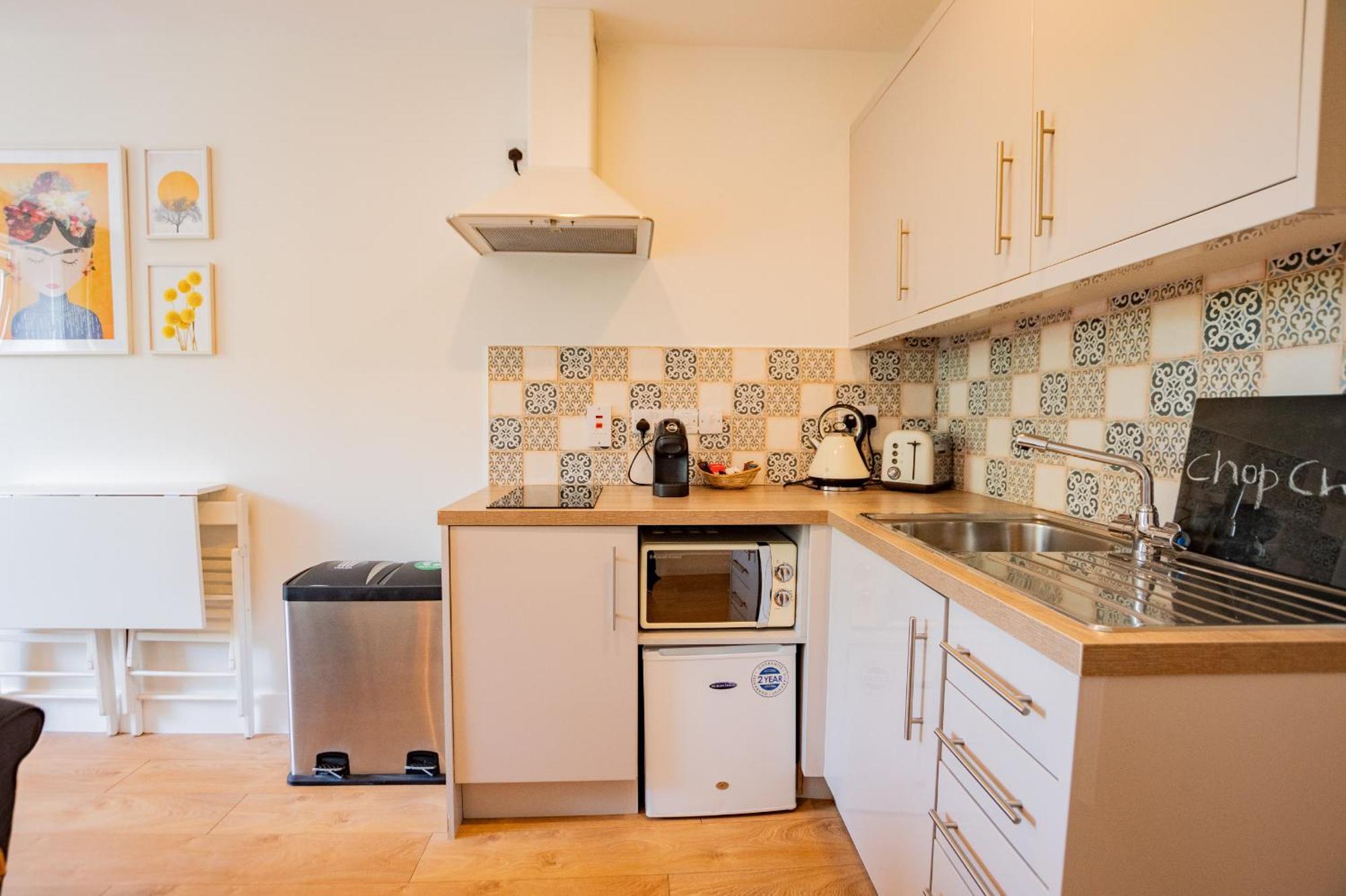 Eyre View - 1 * Galway